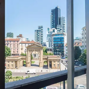Porta Nuova 52 Milan